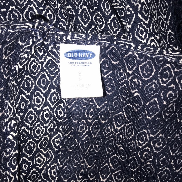 Old Navy White/Navy Patterned Tunic Blouse NWOT - Picture 3 of 5